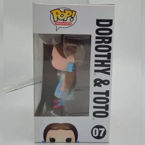 Funko POP! Dorothy & Toto The Wizard Of Oz #07 Vinyl Figure - Picture 3 of 6